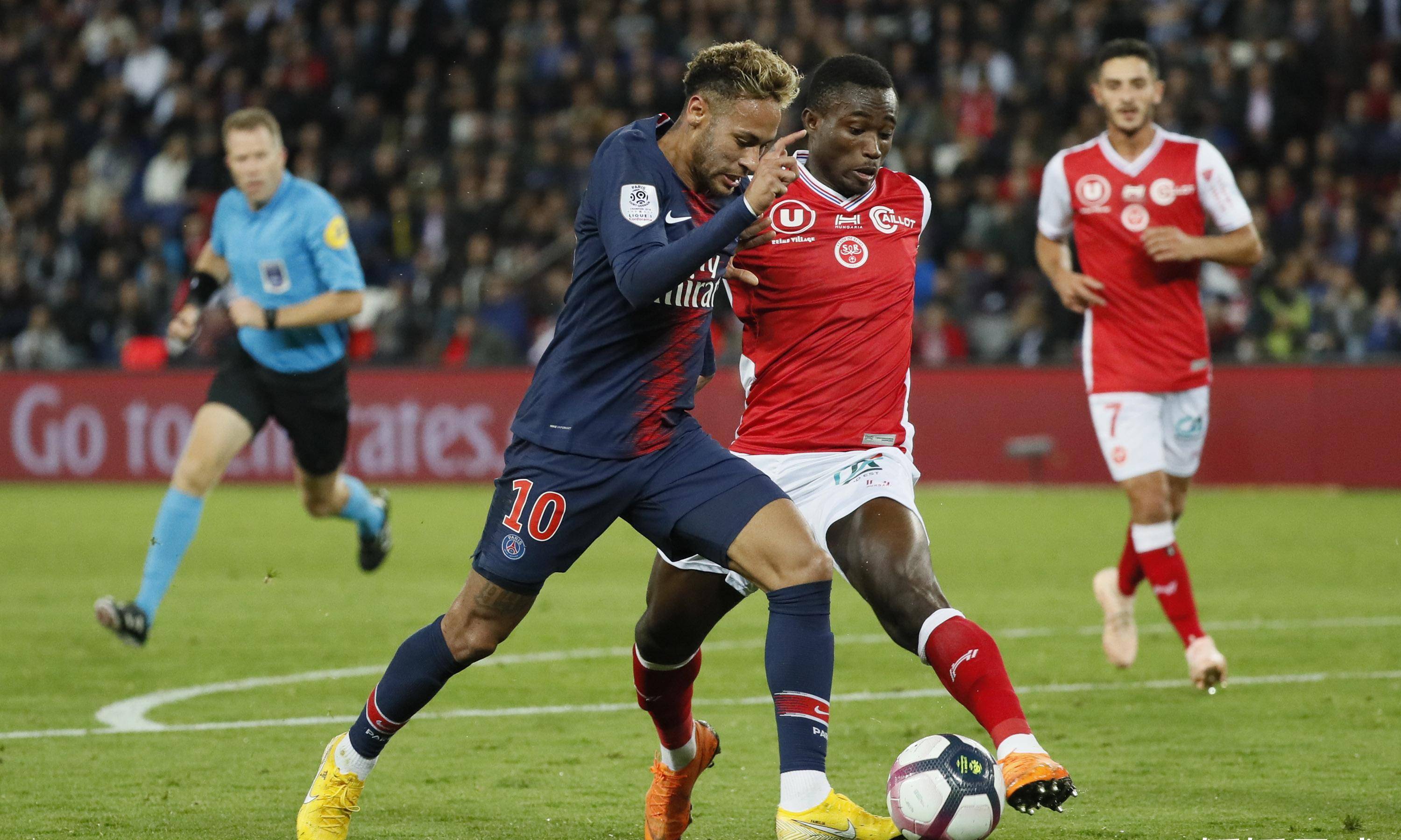 关于今晨法国杯焦点战;多特蒙德调整名单;态度坚定;年轻球员得到机会的信息 关于今晨法国杯焦点战;多特蒙德调整名单;态度坚定;年轻球员得到机会的信息